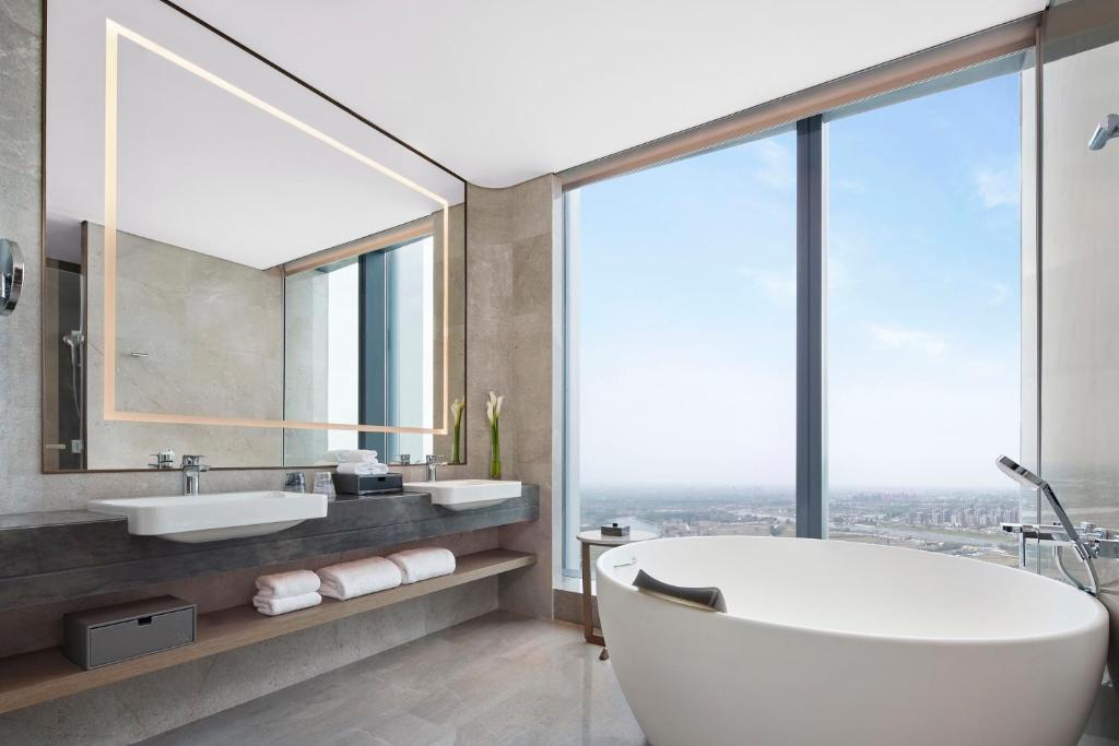 Яньчэн: Yancheng Marriott Hotel