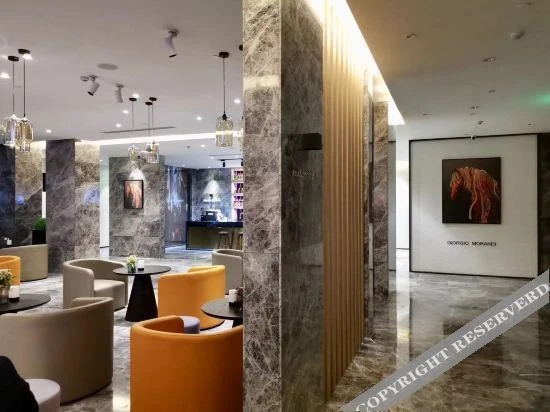 Линьи: Giorgio Morandi Hotels