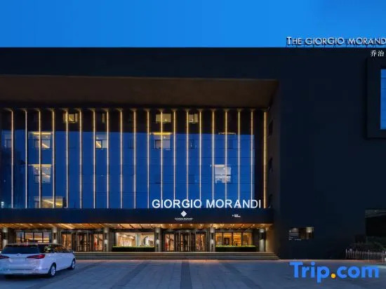 Линьи: Giorgio Morandi Hotels