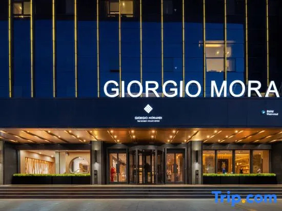 Линьи: Giorgio Morandi Hotels