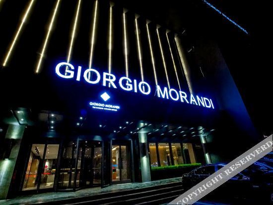 Линьи: Giorgio Morandi Hotels