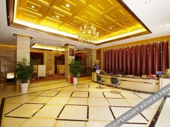 Ибинь: Yueliang Bandao Business Hotel