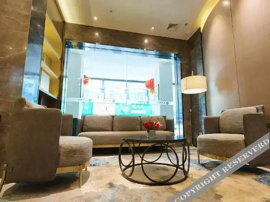 Джиангме: Jianghua Hotel