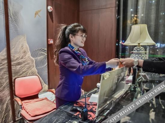 Цзиндэчжэнь: Xinbaidu Hotel