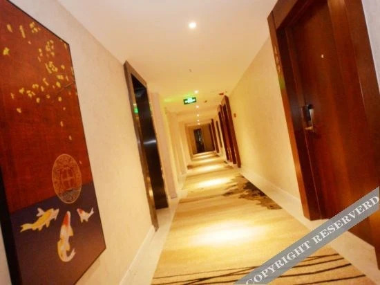 Хух-Хото: Geya Qingju Hotel (Hohhot Inner Mongolia People's Hospital)