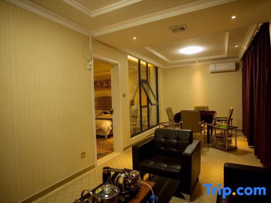 Гуйлинь: Jinweili Royal Hotel