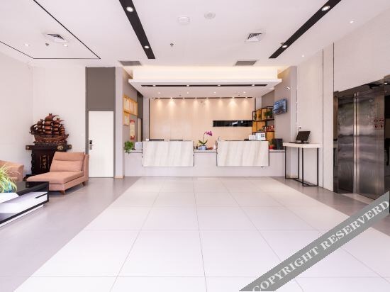 carousel image 1