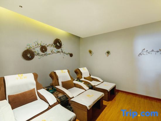 Аньцин: Jinrui Gujing Hotel