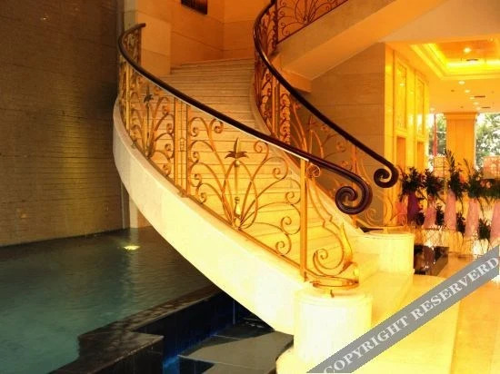Шанграо: Jinyuan International Hotel