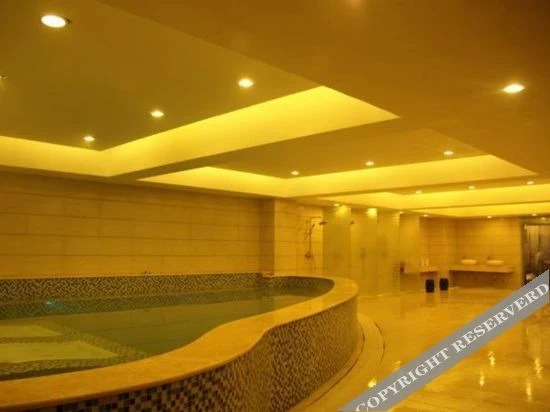 Шанграо: Jinyuan International Hotel