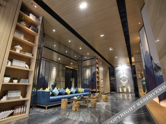 Чжэнчжоу: H Hotel (Zhengzhou Hanghai Guangchang Metro Station)