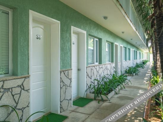 Ваньнин: Happy Time Youth's Party Resort Hotel