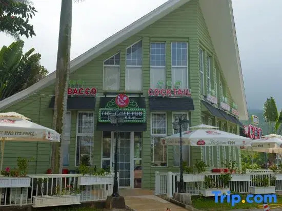 Ваньнин: Happy Time Youth's Party Resort Hotel