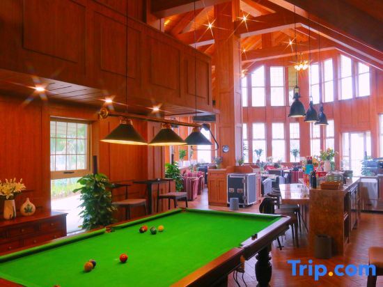 Ваньнин: Happy Time Youth's Party Resort Hotel