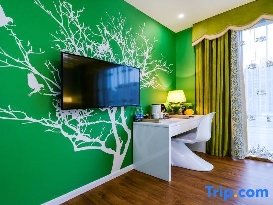 Чунцин: Yun Hu International Hotel (Chongqing South High-speed Railway Station Liangping)