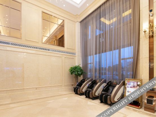 Чанша: Vienna International Hotel (Changsha University Town)