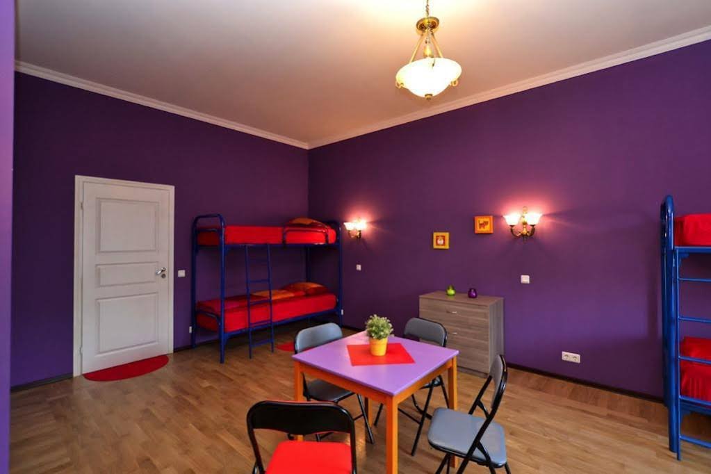 Санкт-Петербург: Hostel City 812