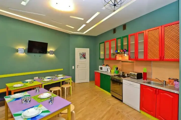 Санкт-Петербург: Hostel City 812