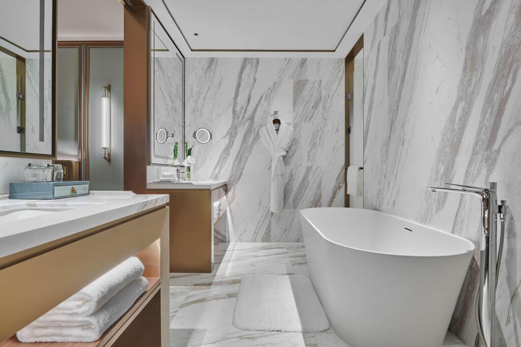 Чанша: Hilton Changsha Riverside