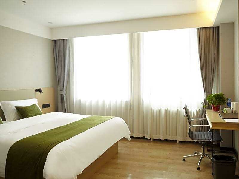 Таншань: Green Tree Inn Hebei Tangshan Normal University