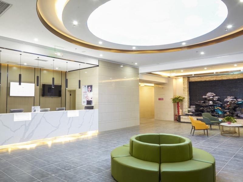 Таншань: Green Tree Inn Hebei Tangshan Normal University