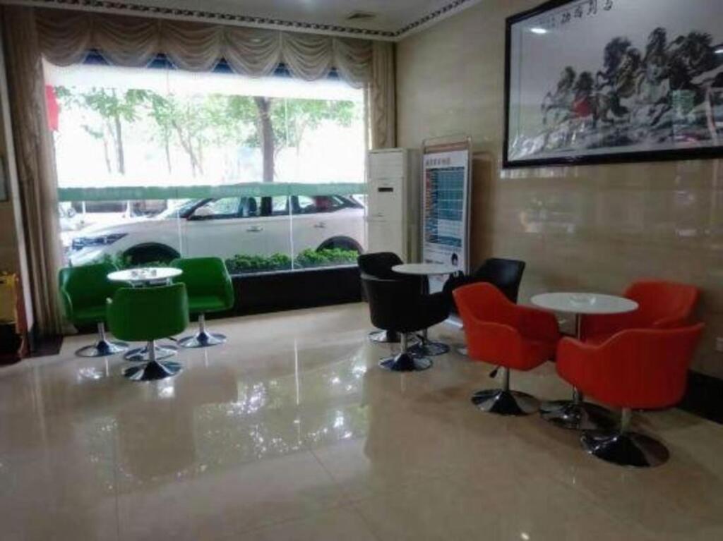 Фошань: Yinyue Holiday Hotel