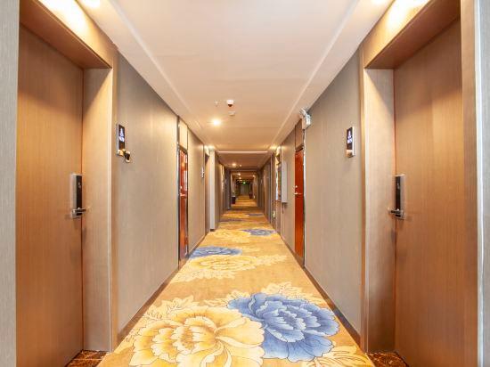 Боле: Donggang Hotel