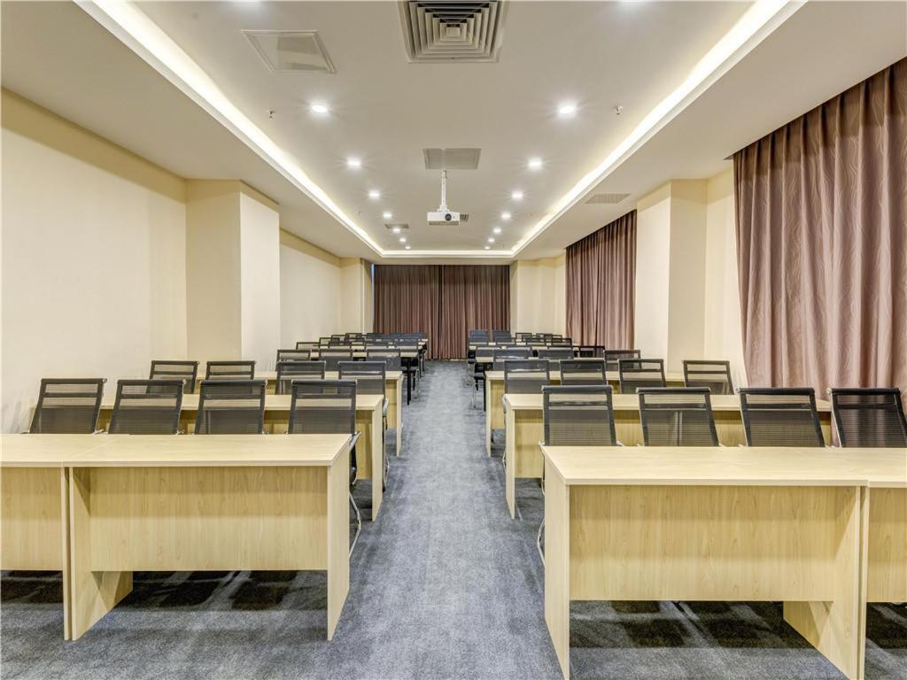 Таншань: Lavande Hotel (Tangshan Convention and Exhibition Center, Yuanyangcheng)