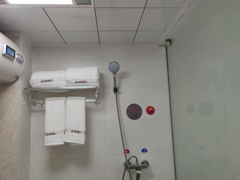 Чэндэ: Jun Hotel Hebei Chengde Xinglong High-speed Railway Station