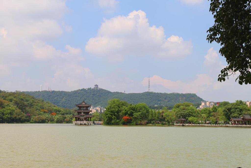 Хойчжоу: Huizhou Xilin West Lake Boutique Hotel