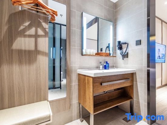 Хандань: Hanting Hotel Handan Linzhang