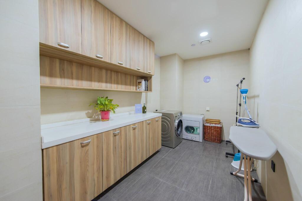 Цзиньчжун: Hanting Premium Hotel Youjian Pingyao Theater