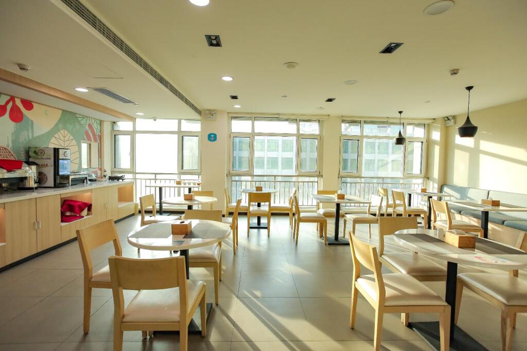 Цанчжоу: Hanting Hotel Cangzhou Qiantong Park