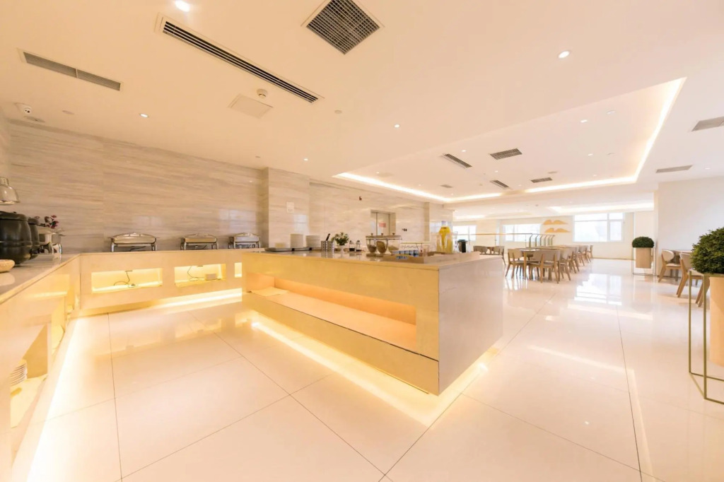 Баодин: Ji Hotel Zhuozhou East Station