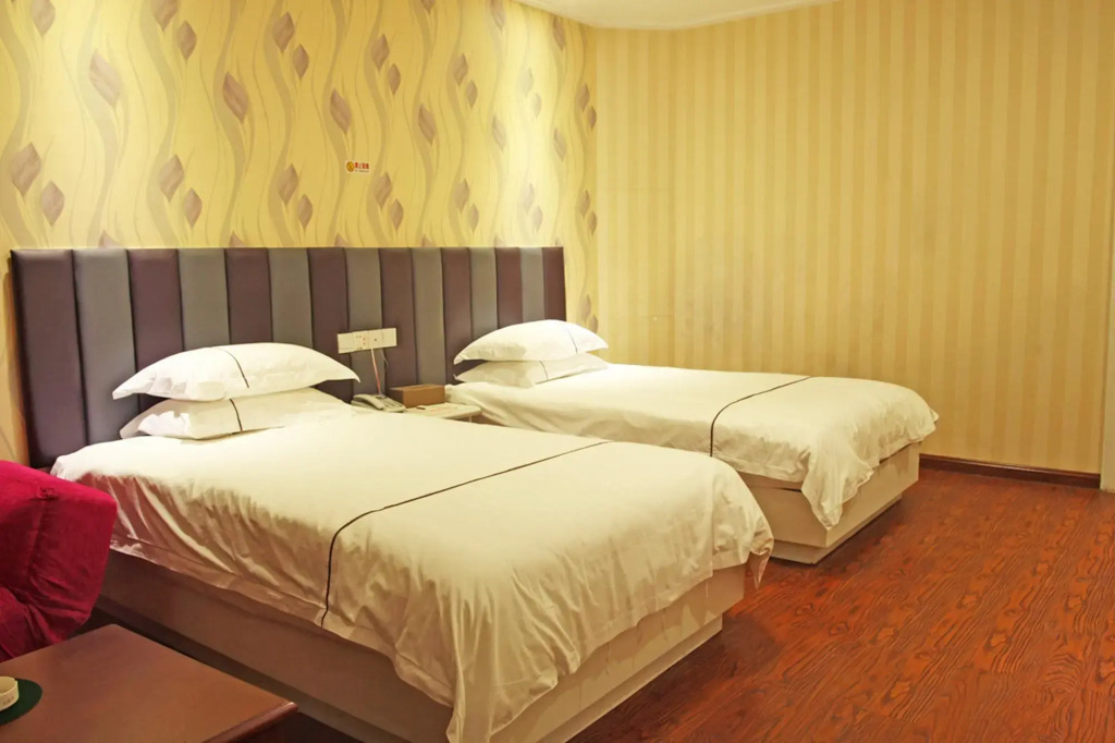 Тайчжоу: Wogo Pleaself Hotel Xianju Bus Station