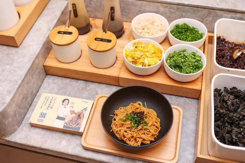 Шанхай: Ji Hotel Shanghai Xintiandi Nan Xizang Road