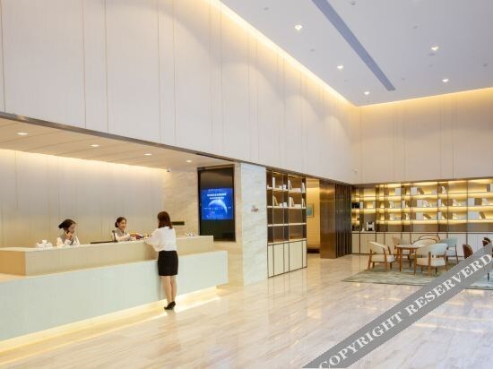 Янгиианг: Ji Hotel Yangjiang Bus Terminal