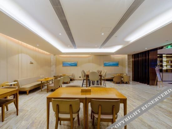 Янгиианг: Ji Hotel Yangjiang Bus Terminal