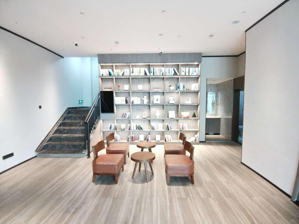 Цзиньцзэ: Hanting Hotel Suzhou Dushu Lake Higher Education Zone