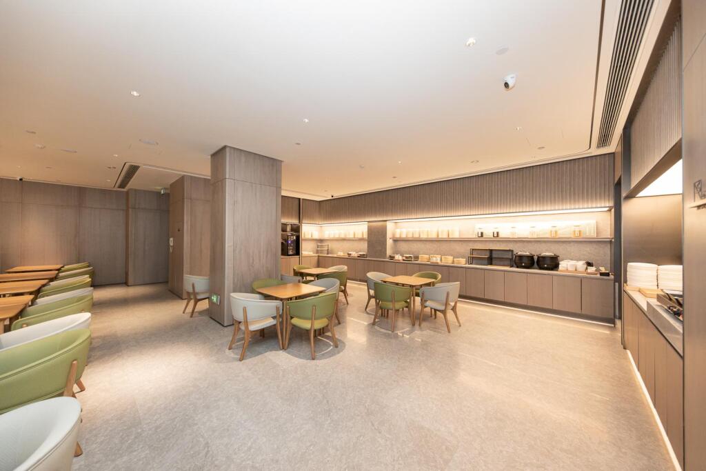 Цзинин: Ji Hotel Zoucheng Wande Plaza