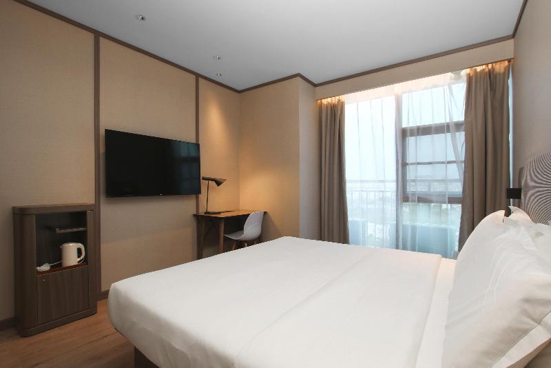 Чжэньцзян: Hanting Hotel Jurong Wuyue Plaza
