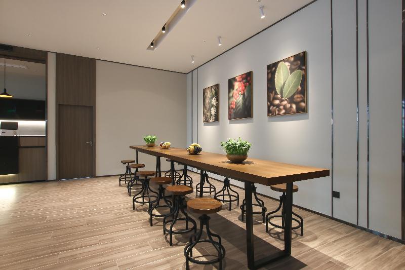 Чжэньцзян: Hanting Hotel Jurong Wuyue Plaza