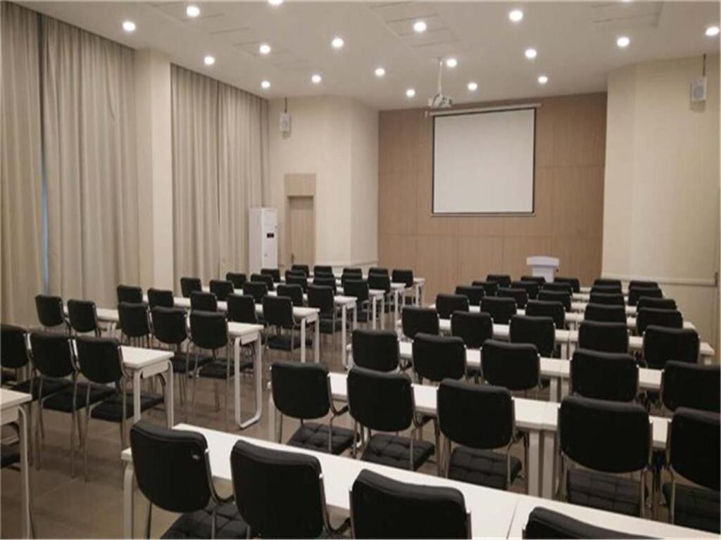 Чжэнчжоу: Hanting Hotel Zhengzhou High-tech Zone Ruida Road