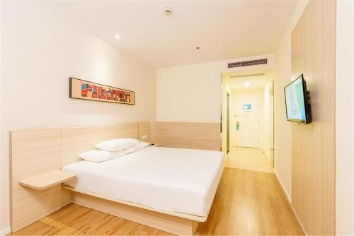 Яньчэн: Hanting Hotel Yancheng Dongtai Railway Station