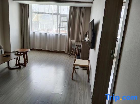Аньцин: Hanting Hotel Anqing Taihu Gaotan Nan Road