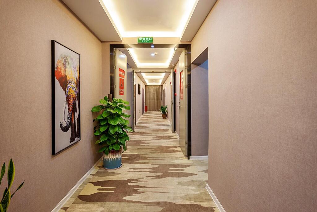 Лунъянь: Elan Inn Longyan Ruijing