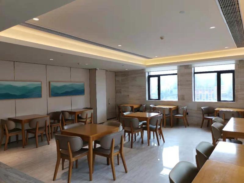 Аньцин: Ji Hotel Anqing Renmin Road Pedestrian Street
