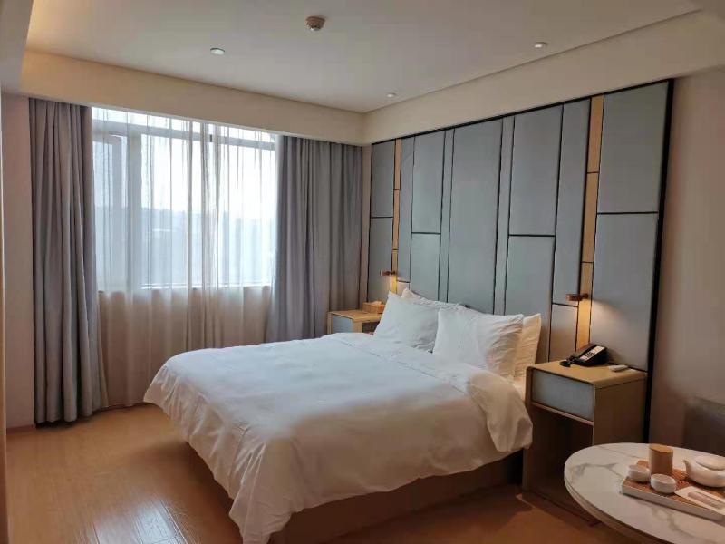 Аньцин: Ji Hotel Anqing Renmin Road Pedestrian Street