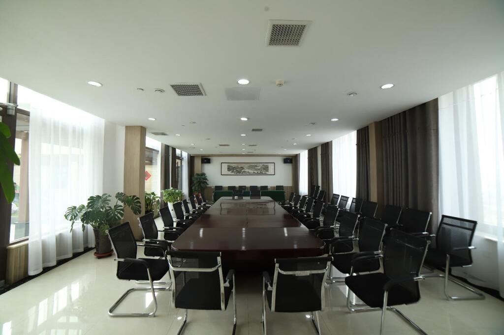 Синтай: Hanting Premium Hotel Xingtai City Nanhe County Heyang Street