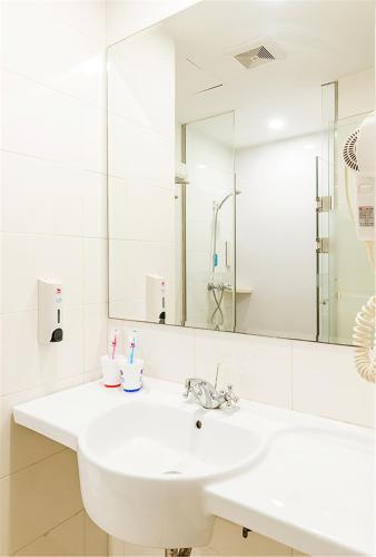 Чанчжоу: Hanting Hotel Changzhou Hutang University Town